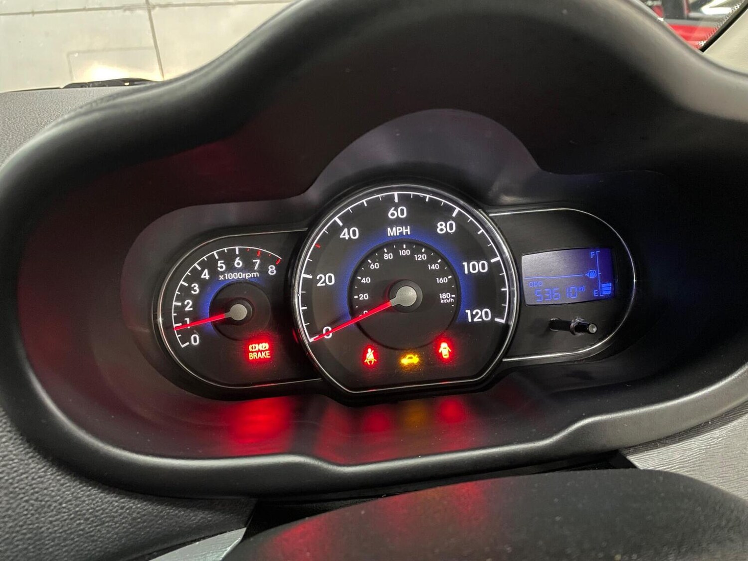 Used Hyundai i10 2012 for sale - 77822260: Photo 11