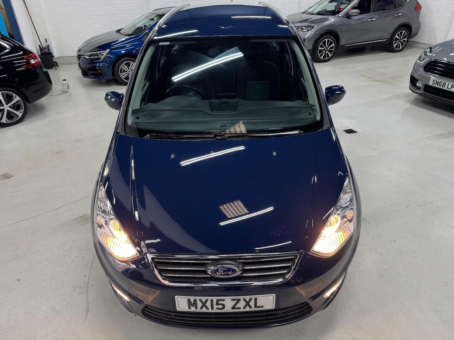 Used Ford Galaxy 2015 for sale - 76631600: Photo 8