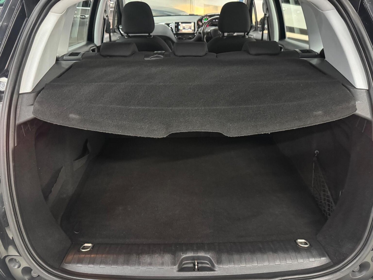 Used Peugeot 2008 2016 for sale - 76497385: Photo 16