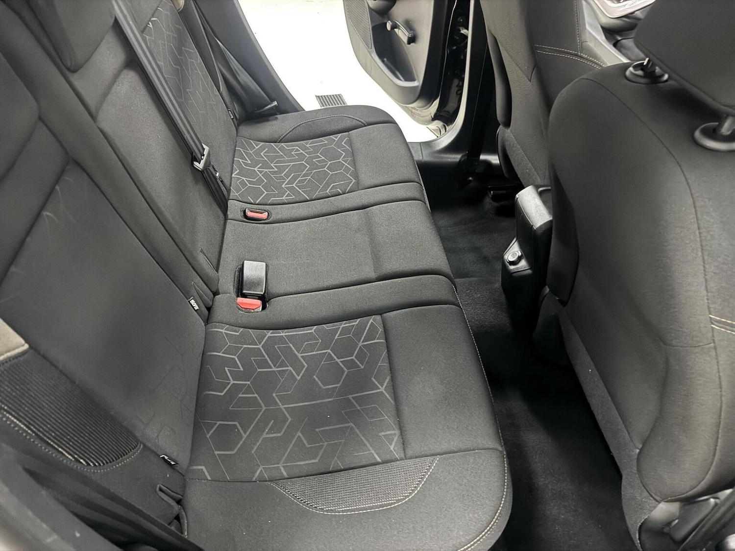 Used Peugeot 2008 2016 for sale - 76497385: Photo 22