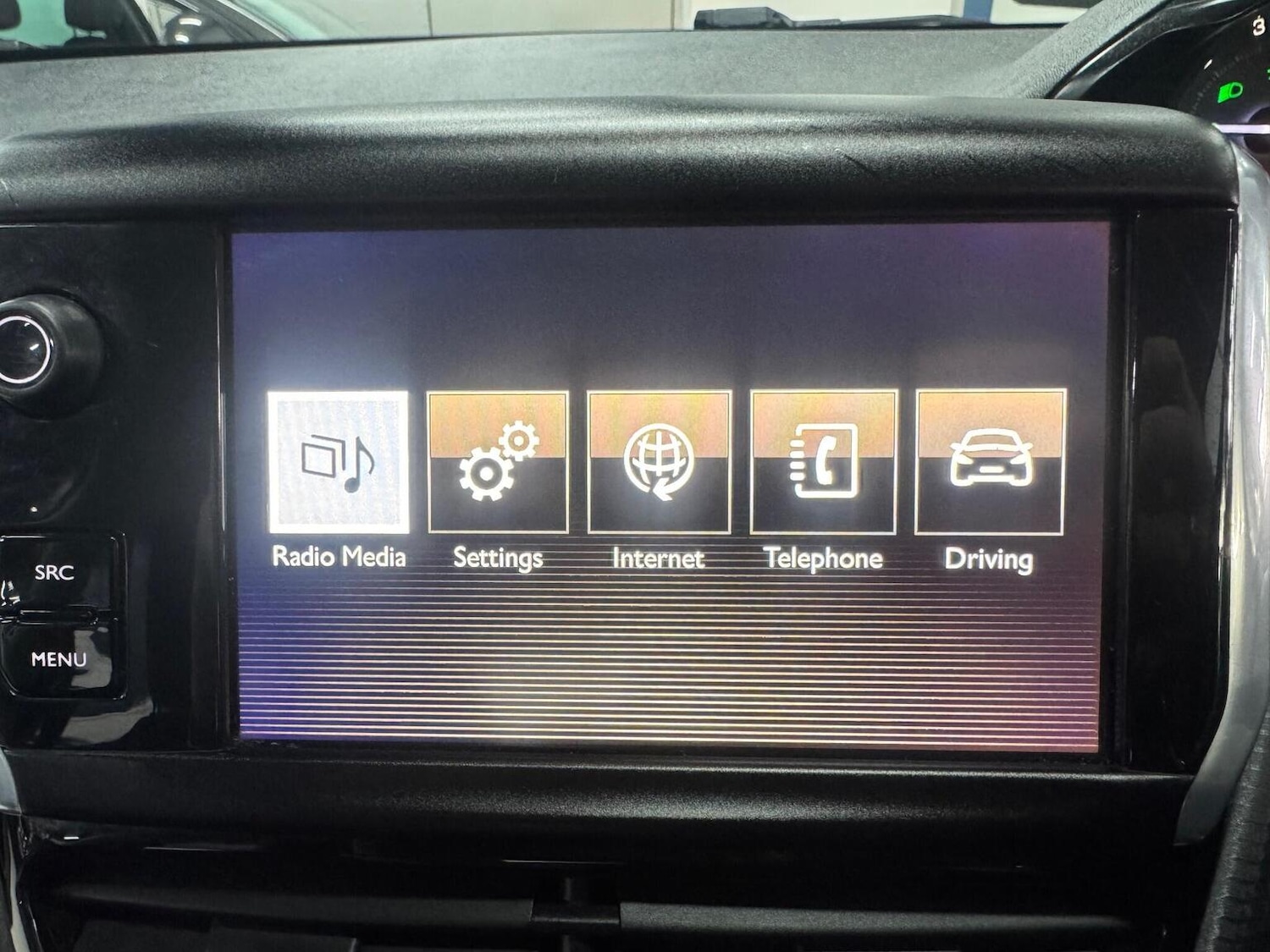 Used Peugeot 2008 2016 for sale - 76497385: Photo 29