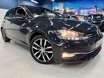 Used Volkswagen Golf 2018 for sale - 79620604: Photo