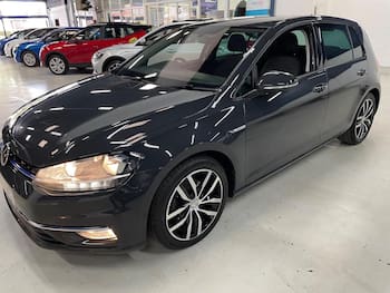 Used Volkswagen Golf 2018 for sale - 79620604: Photo