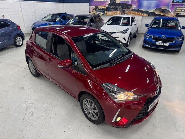 Used Toyota Yaris 2017 for sale - 76305592: Photo 17