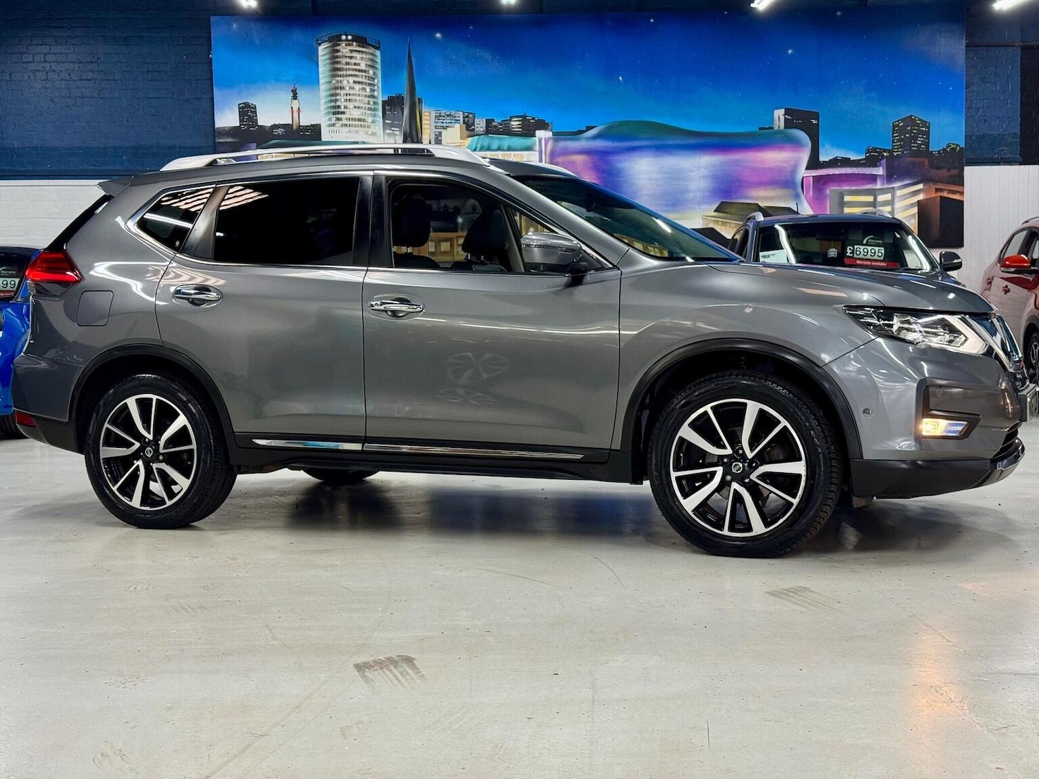 Used Nissan X-Trail 2017 for sale - 76369288: Photo 2