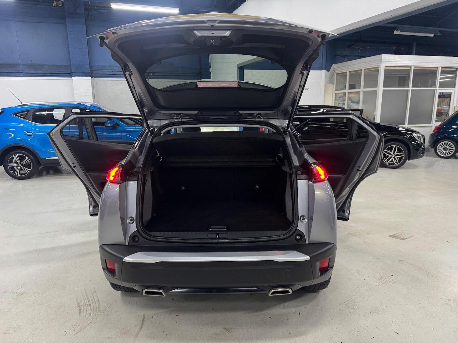 Used Peugeot 2008 2020 for sale - 76986849: Photo 16