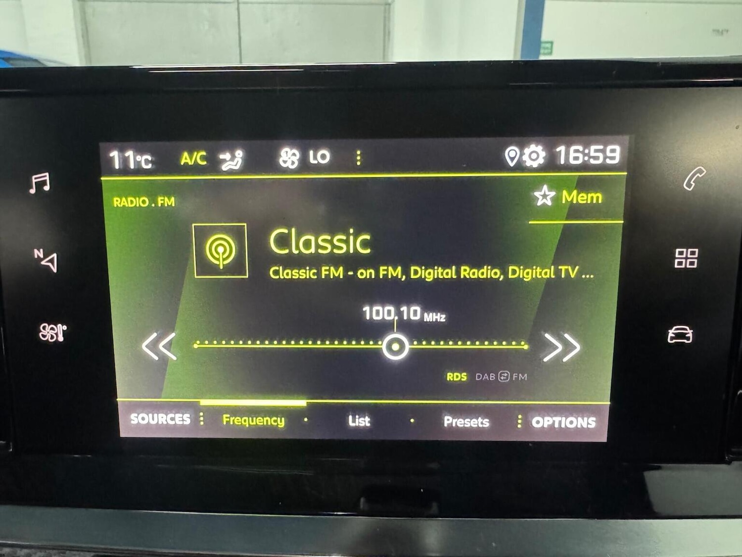 Used Peugeot 2008 2020 for sale - 76986849: Photo 31