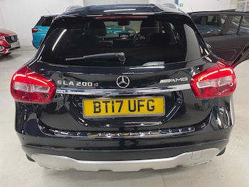 Used Mercedes-Benz GLA 2017 for sale - 77584471: Photo