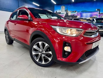 Used Kia Stonic 2017 for sale - 79551946: Photo