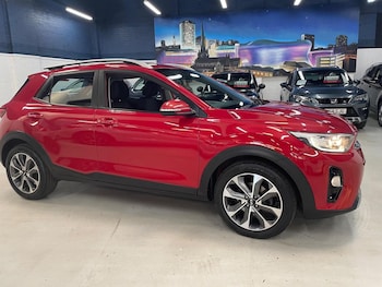 Used Kia Stonic 2017 for sale - 79551946: Photo