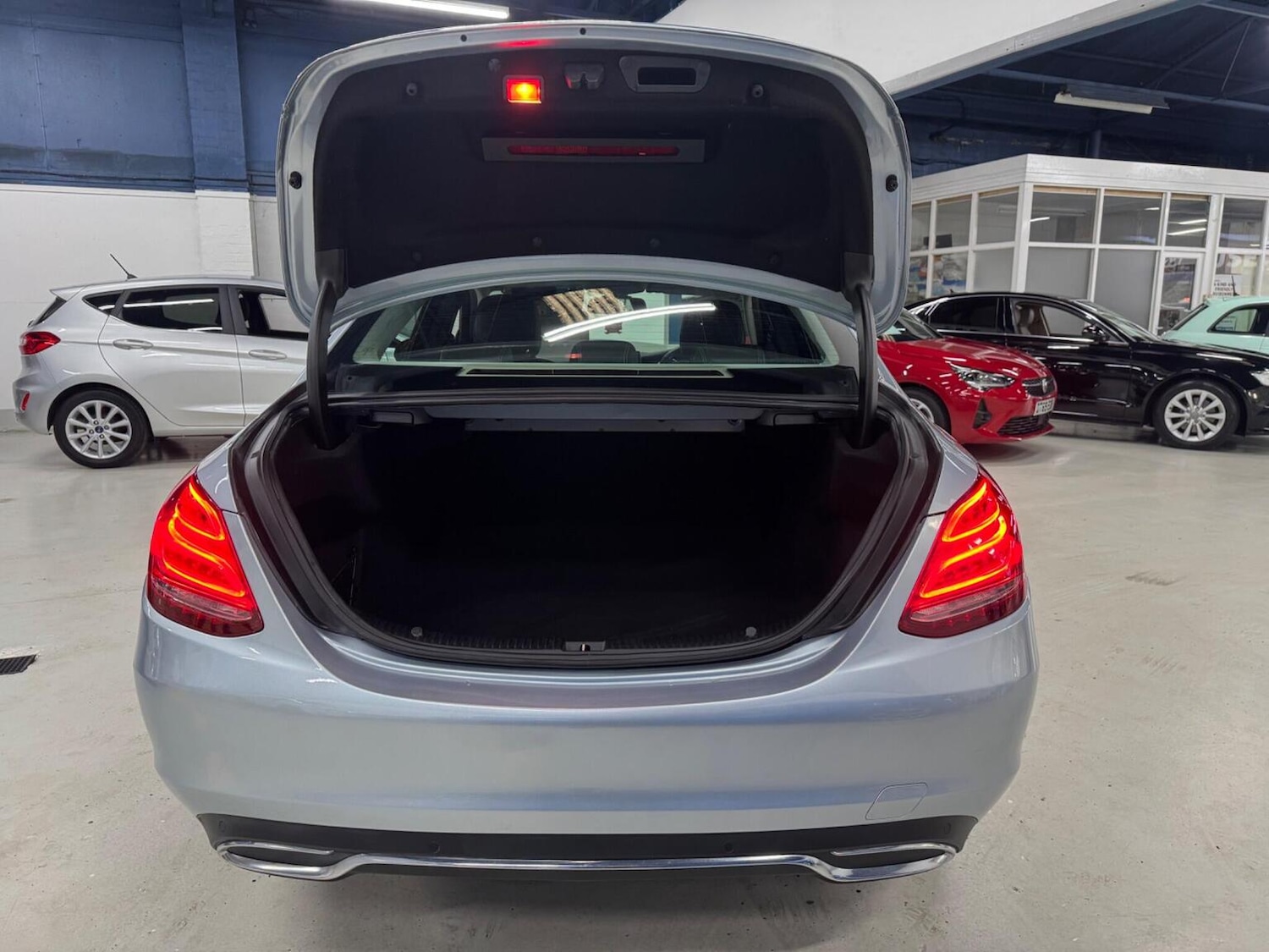 Used Mercedes-Benz C Class 2015 for sale - 77781623: Photo 16