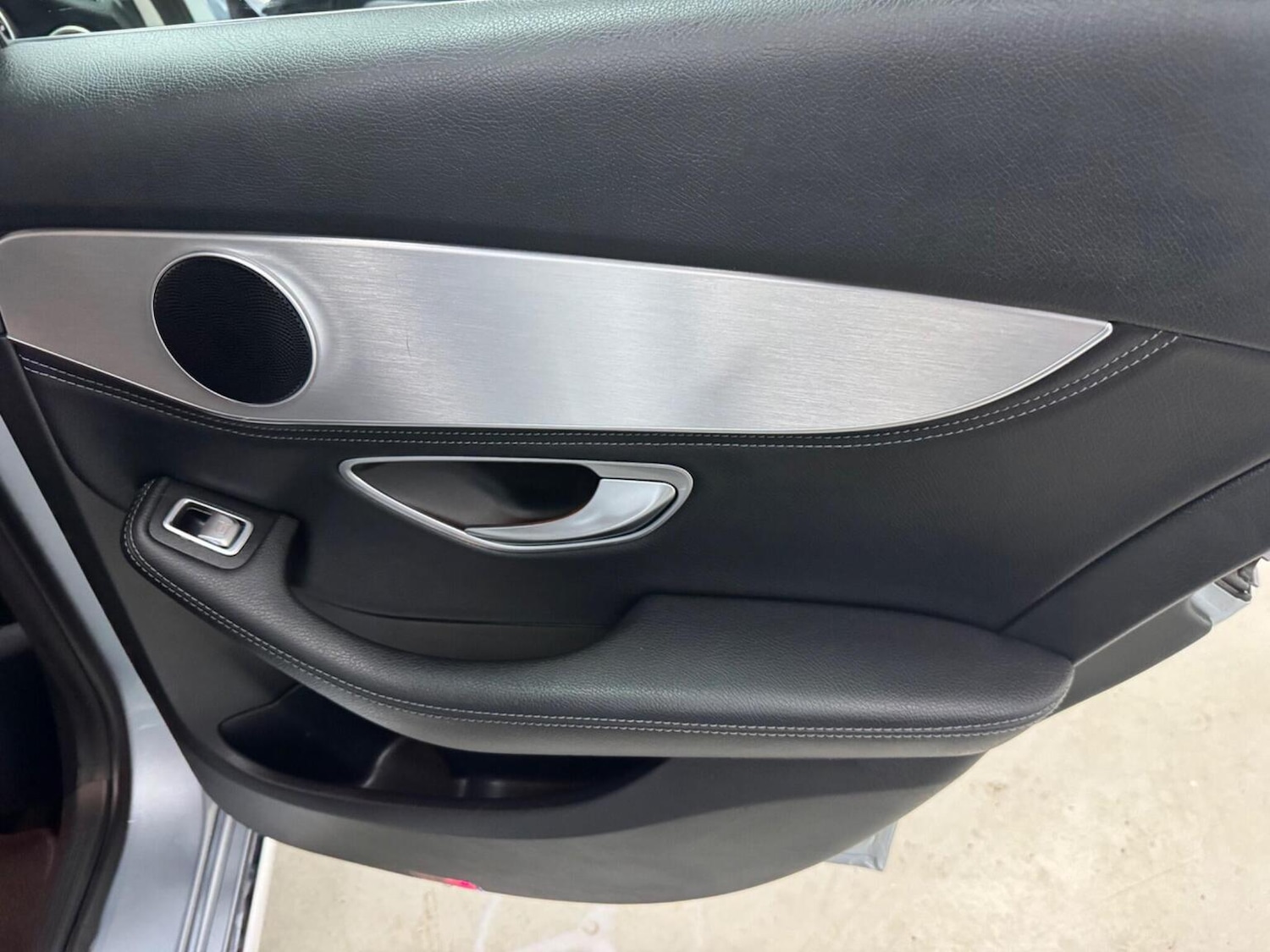 Used Mercedes-Benz C Class 2015 for sale - 77781623: Photo 23