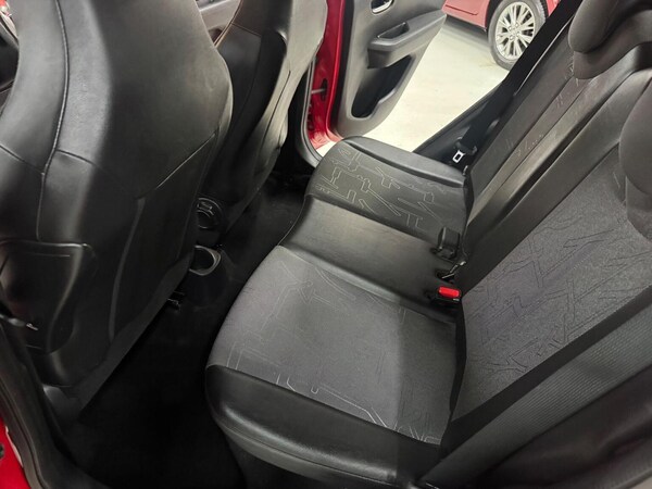 Used Toyota AYGO 2014 for sale - 76305555: Photo 18