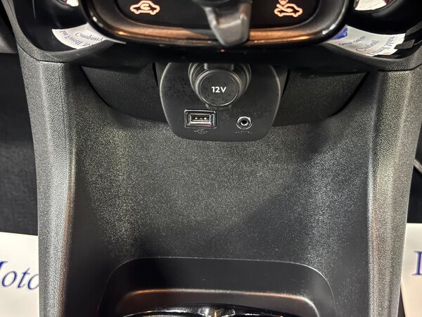Used Toyota AYGO 2014 for sale - 76305555: Photo 32