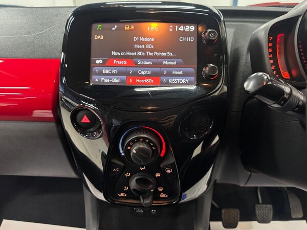 Used Toyota AYGO 2014 for sale - 76305555: Photo 34