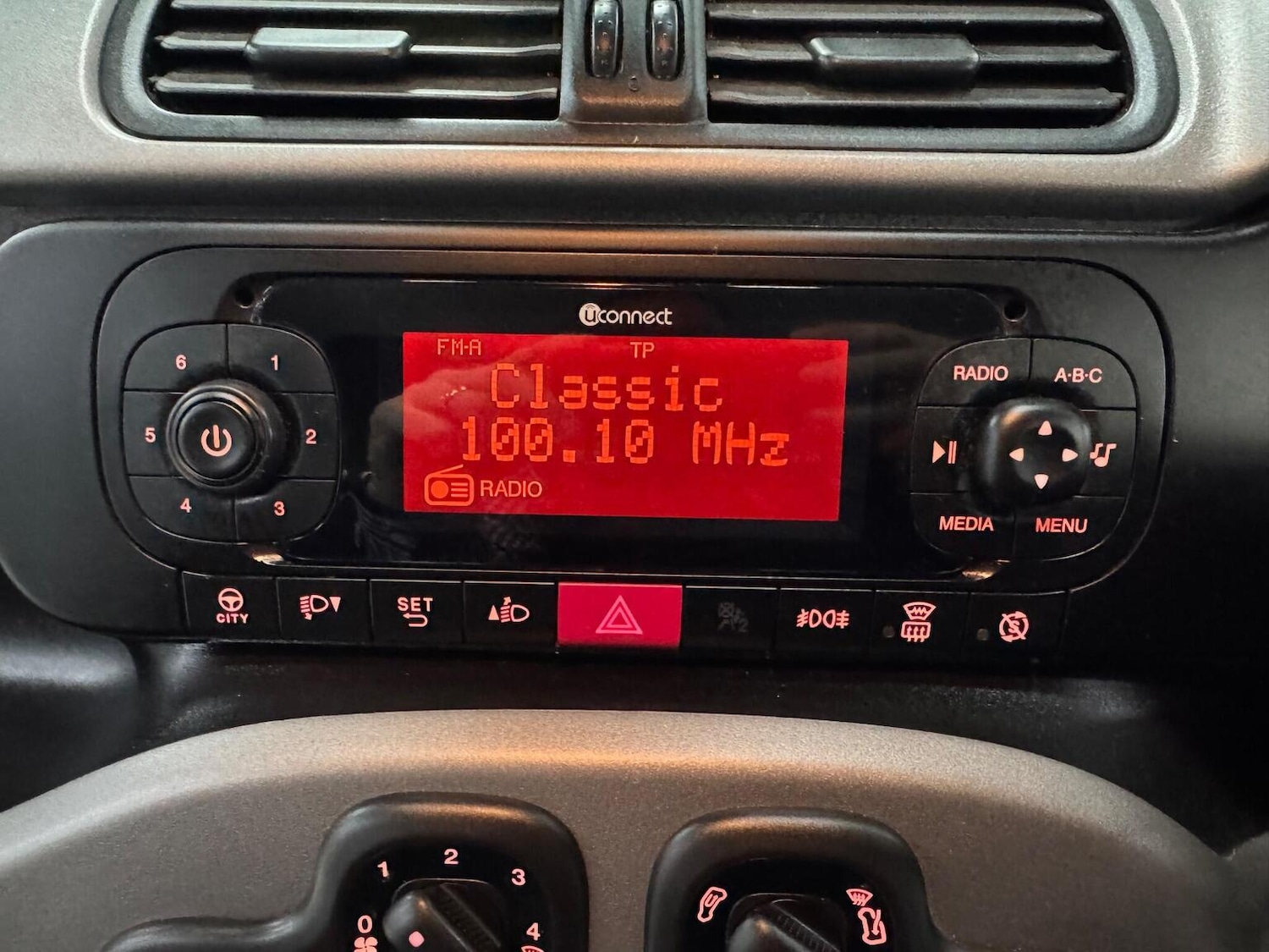 Used Fiat Panda 2018 for sale - 76439817: Photo 29