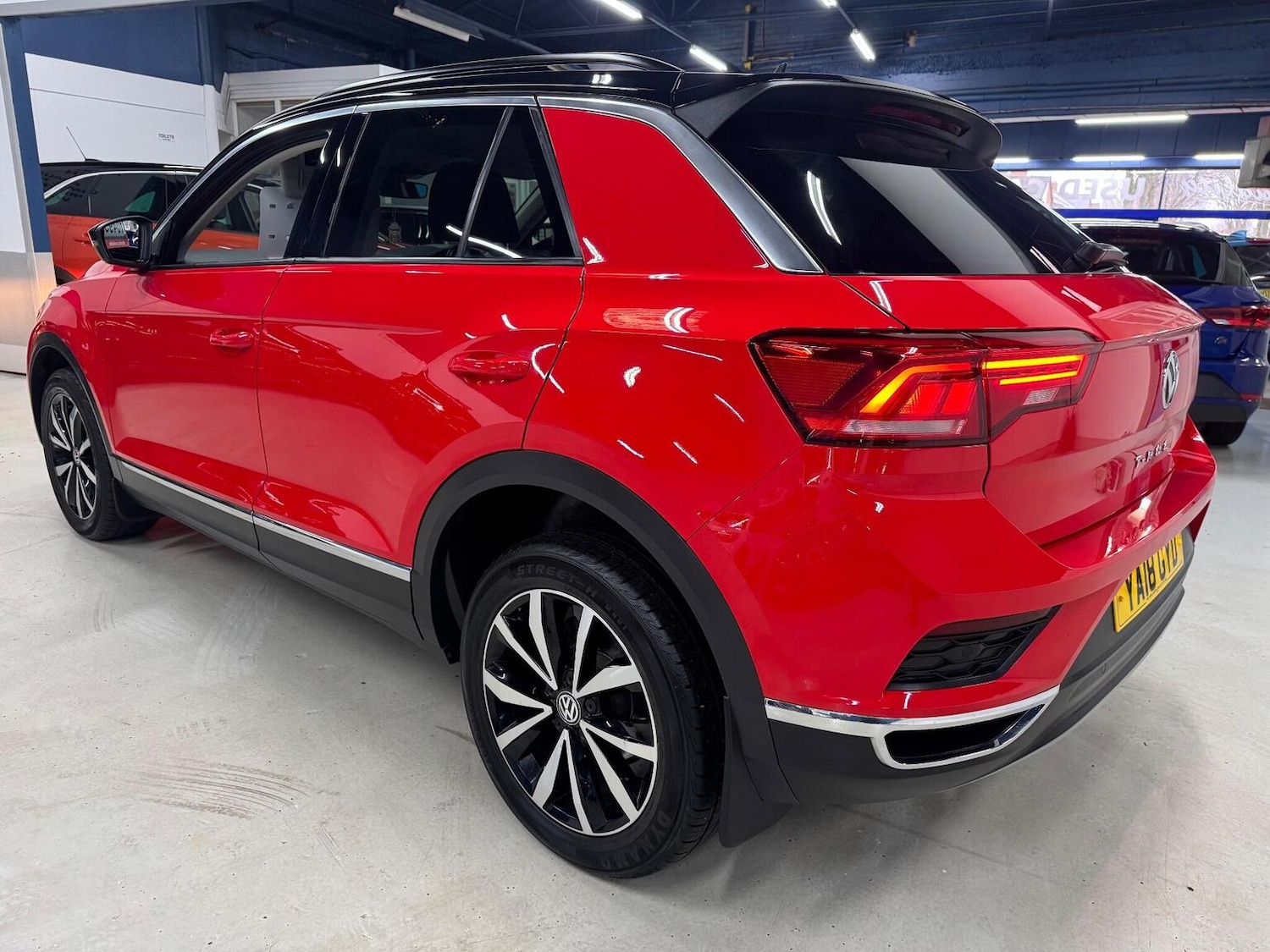 Used Volkswagen T-Roc 2018 for sale - 77107680: Photo 5
