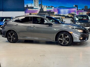 Used Honda Civic 2019 for sale - 78932430: Photo
