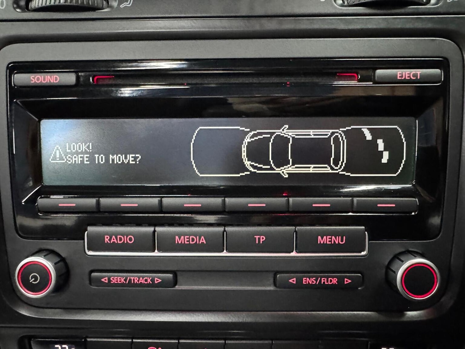 Used Volkswagen Golf 2014 for sale - 77107612: Photo 42