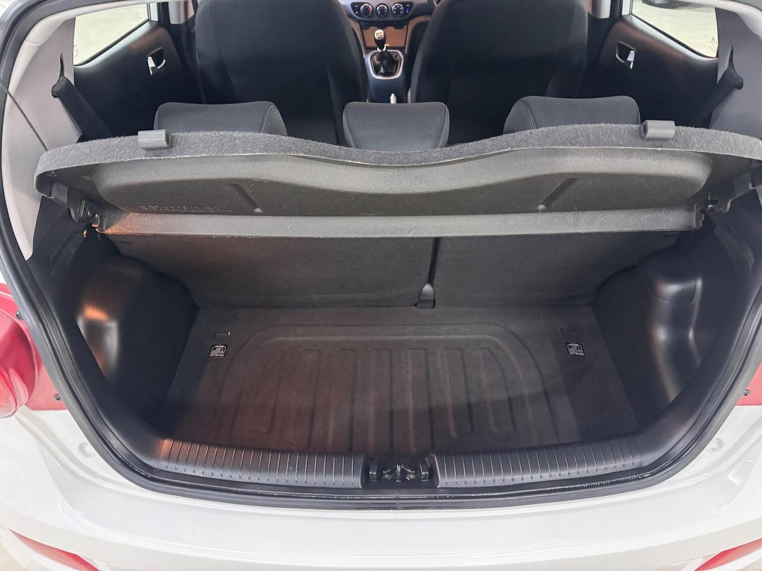 Used Hyundai i10 2015 for sale - 77107679: Photo 13