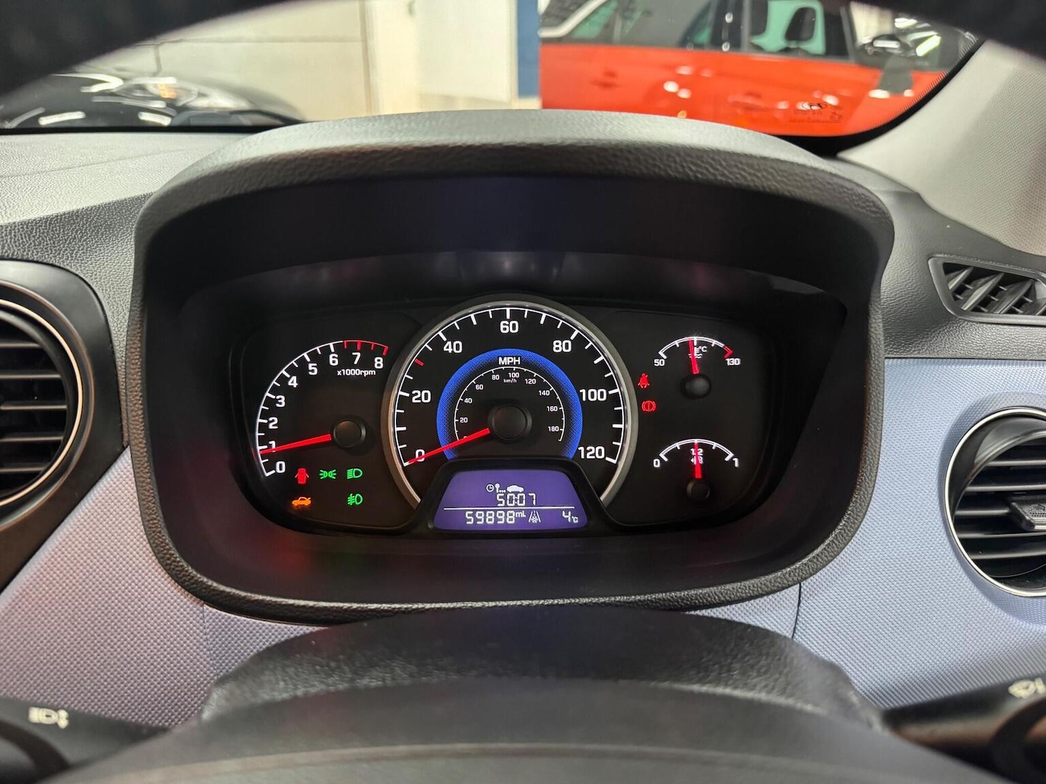 Used Hyundai i10 2015 for sale - 77107679: Photo 29