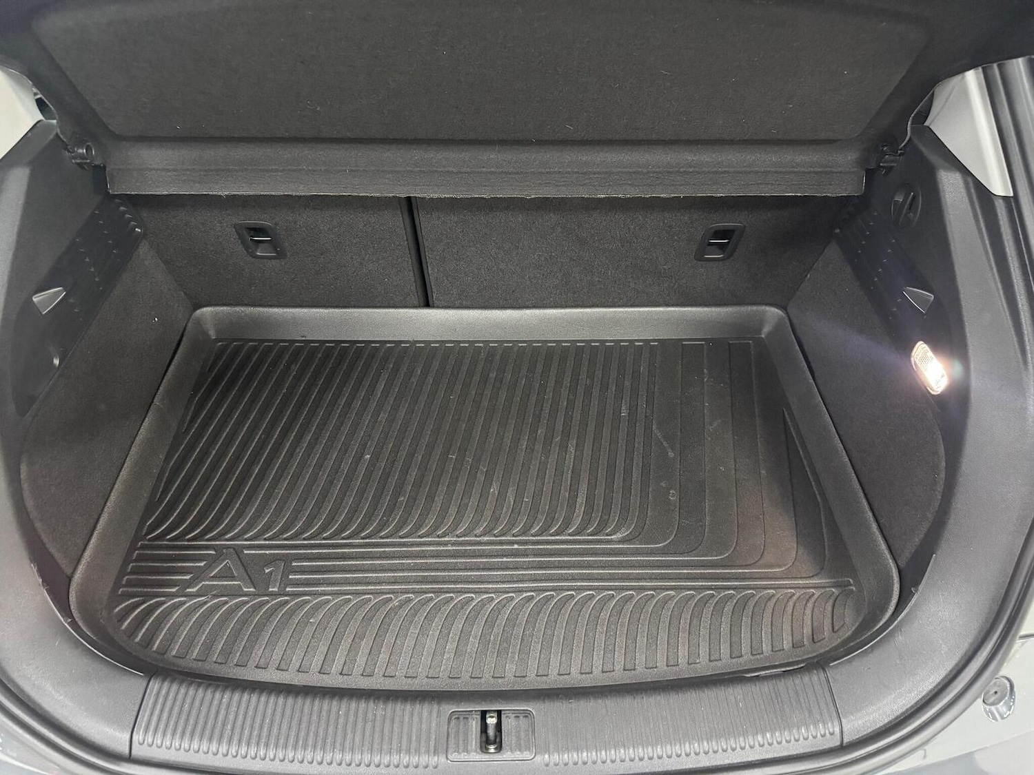 Used Audi A1 2016 for sale - 76911056: Photo 11