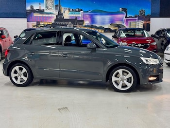 Used Audi A1 2016 for sale - 76911056: Photo