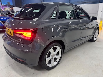 Used Audi A1 2016 for sale - 76911056: Photo