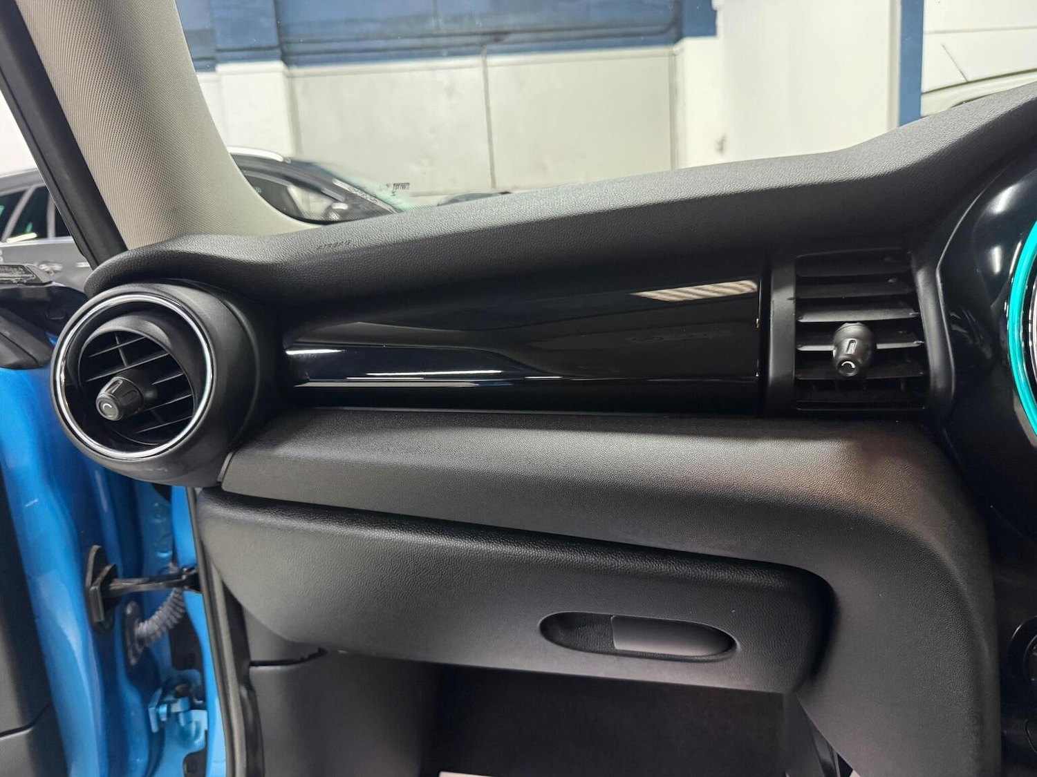 Used MINI Hatch 2015 for sale - 76497455: Photo 40