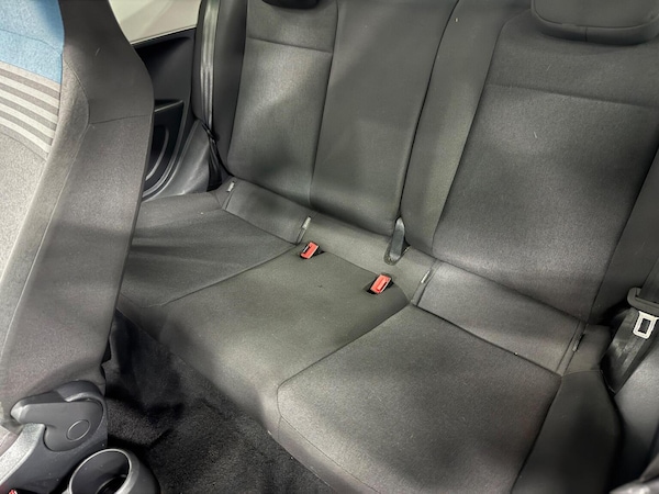Used Volkswagen up! 2018 for sale - 76305544: Photo 21