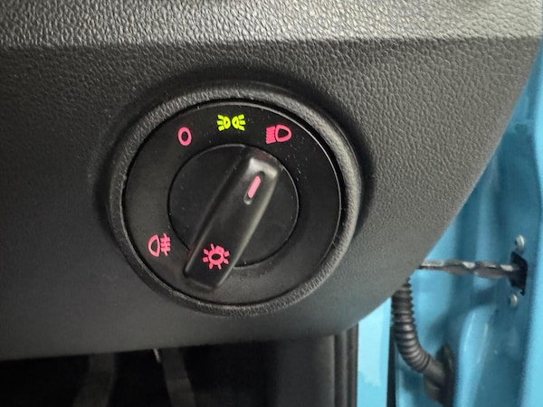 Used Volkswagen up! 2018 for sale - 76305544: Photo 23