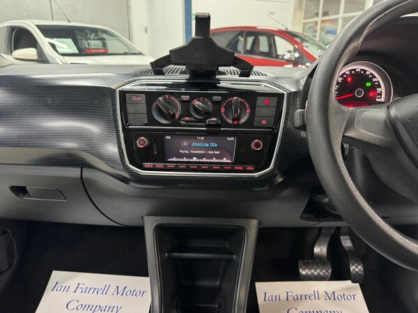 Used Volkswagen up! 2018 for sale - 76305544: Photo 32