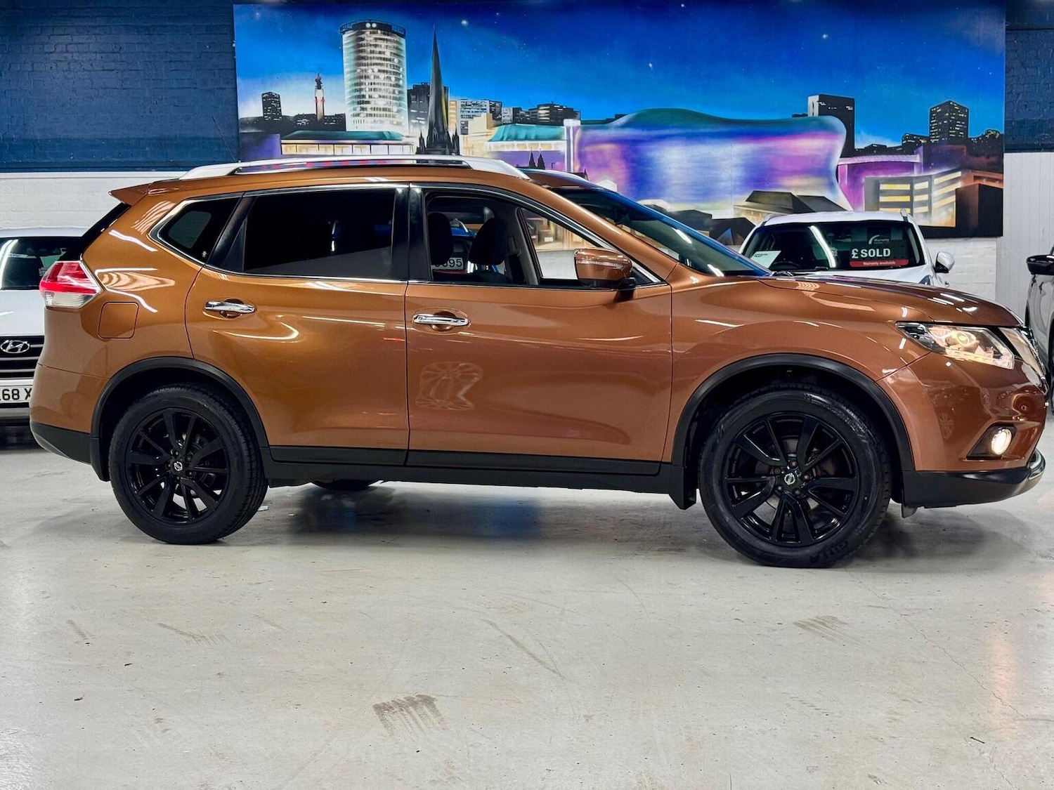 Used Nissan X-Trail 2017 for sale - 77065701: Photo 2