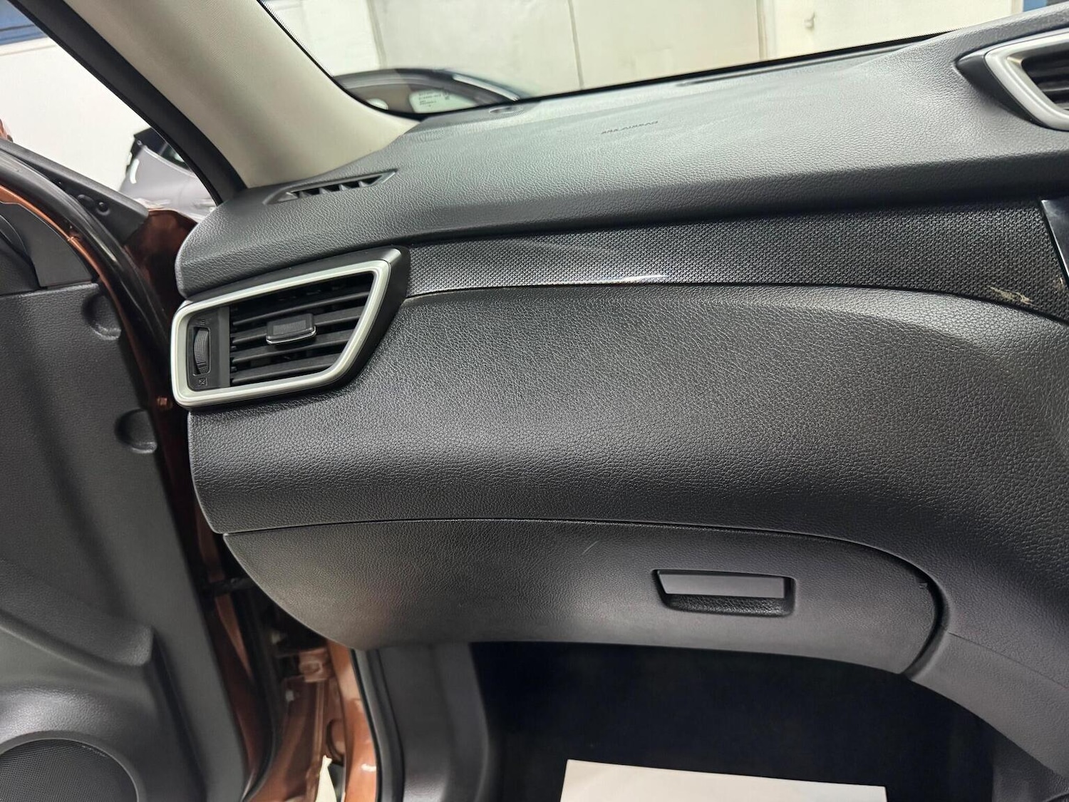 Used Nissan X-Trail 2017 for sale - 77065701: Photo 36