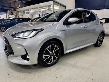 Used Toyota Yaris 2021 for sale - 79451307: Photo