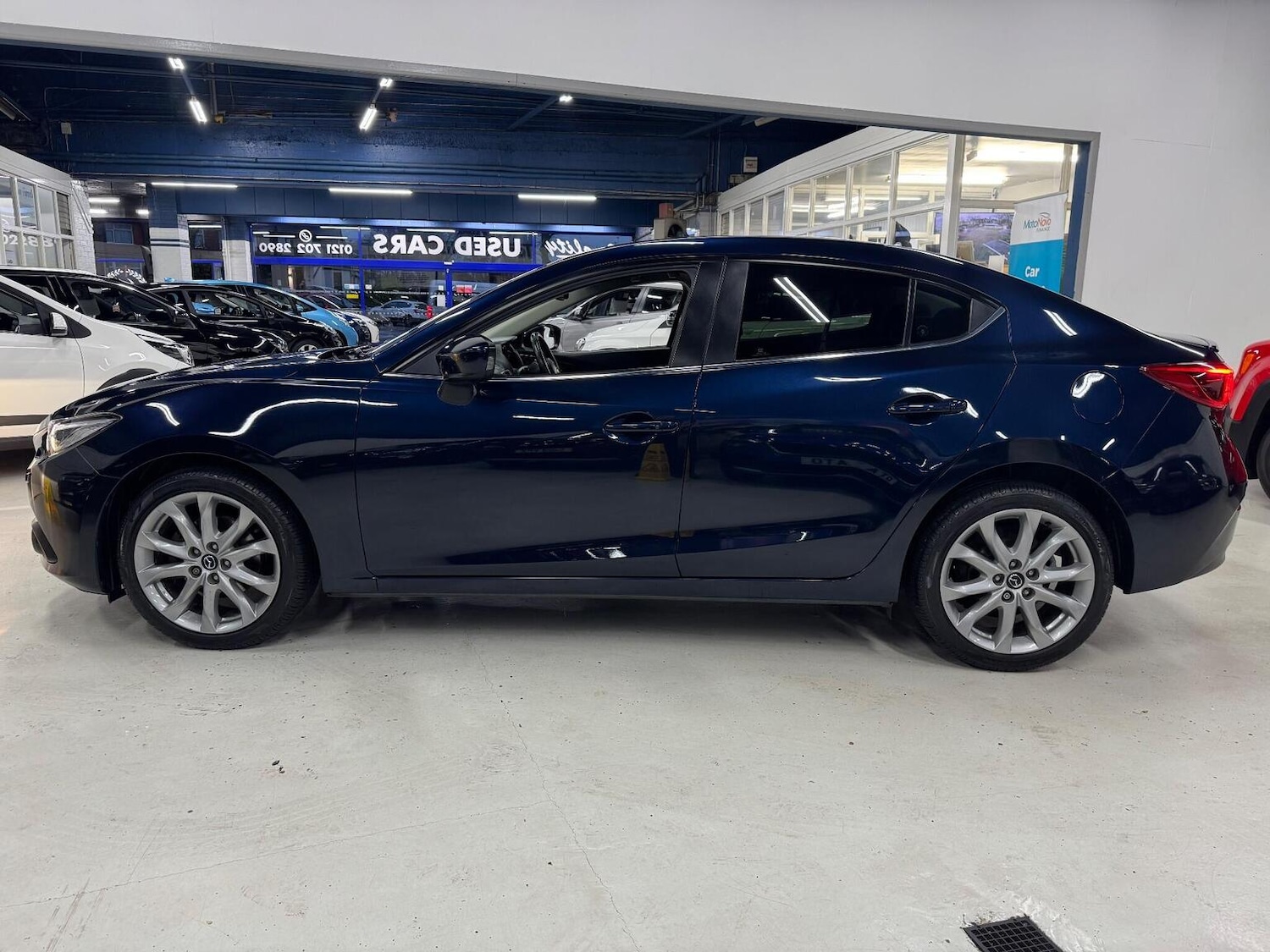 Used Mazda Mazda3 2014 for sale - 76751840: Photo 7