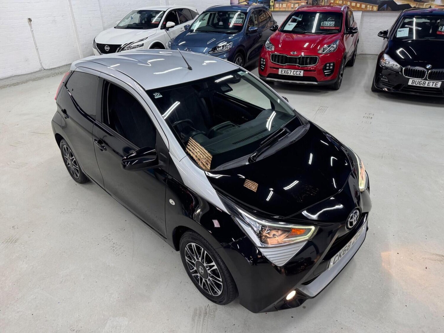 Used Toyota AYGO 2018 for sale - 77536014: Photo 11