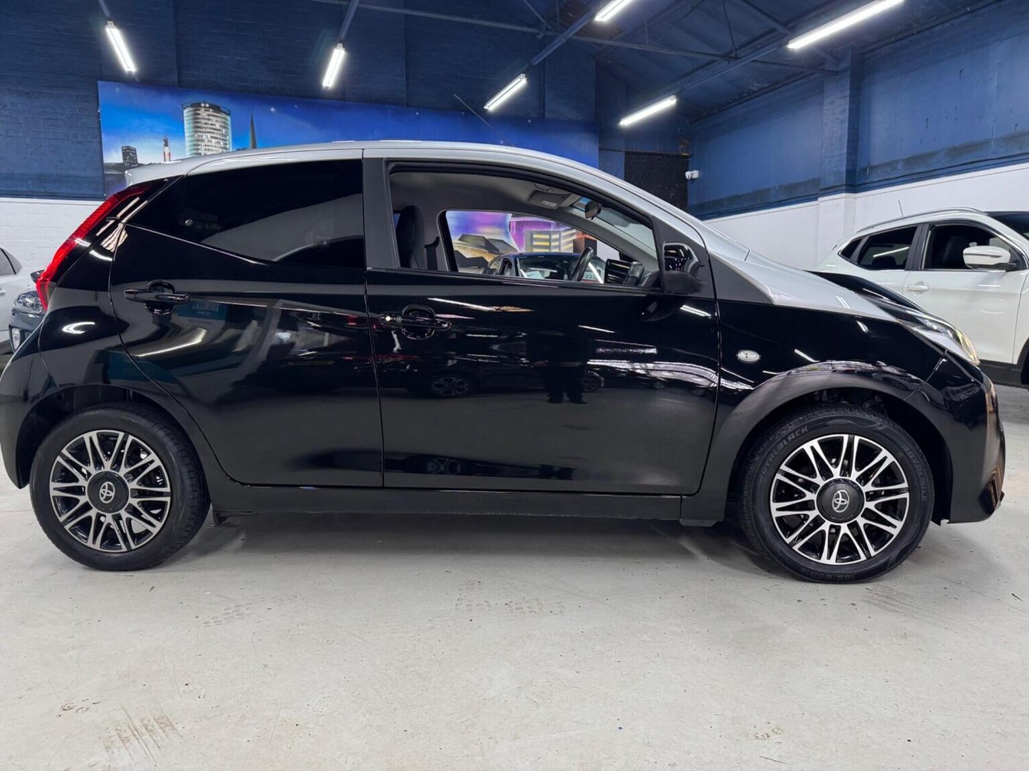 Used Toyota AYGO 2018 for sale - 77536014: Photo 13