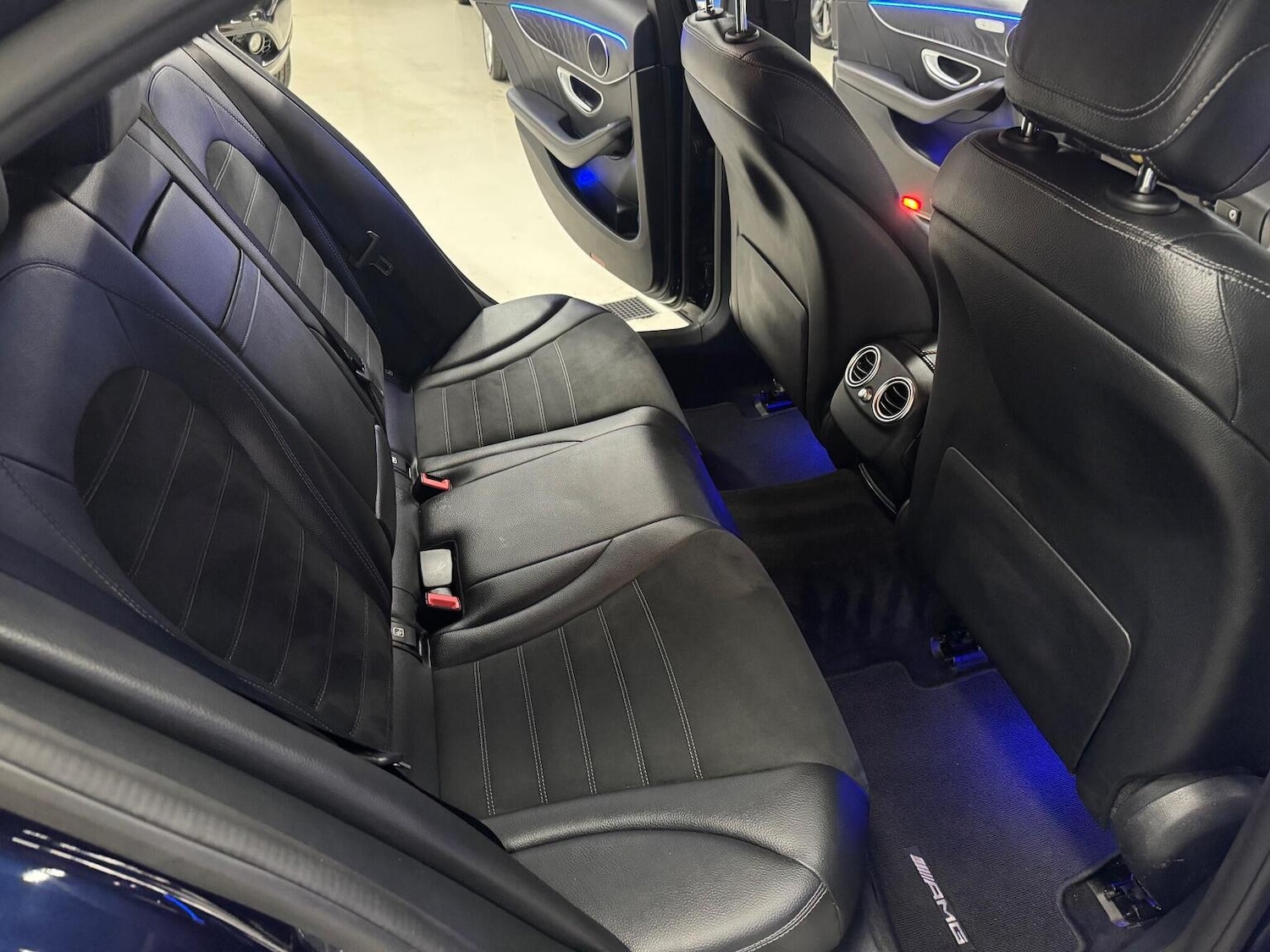 Used Mercedes-Benz C Class 2019 for sale - 76418307: Photo 20