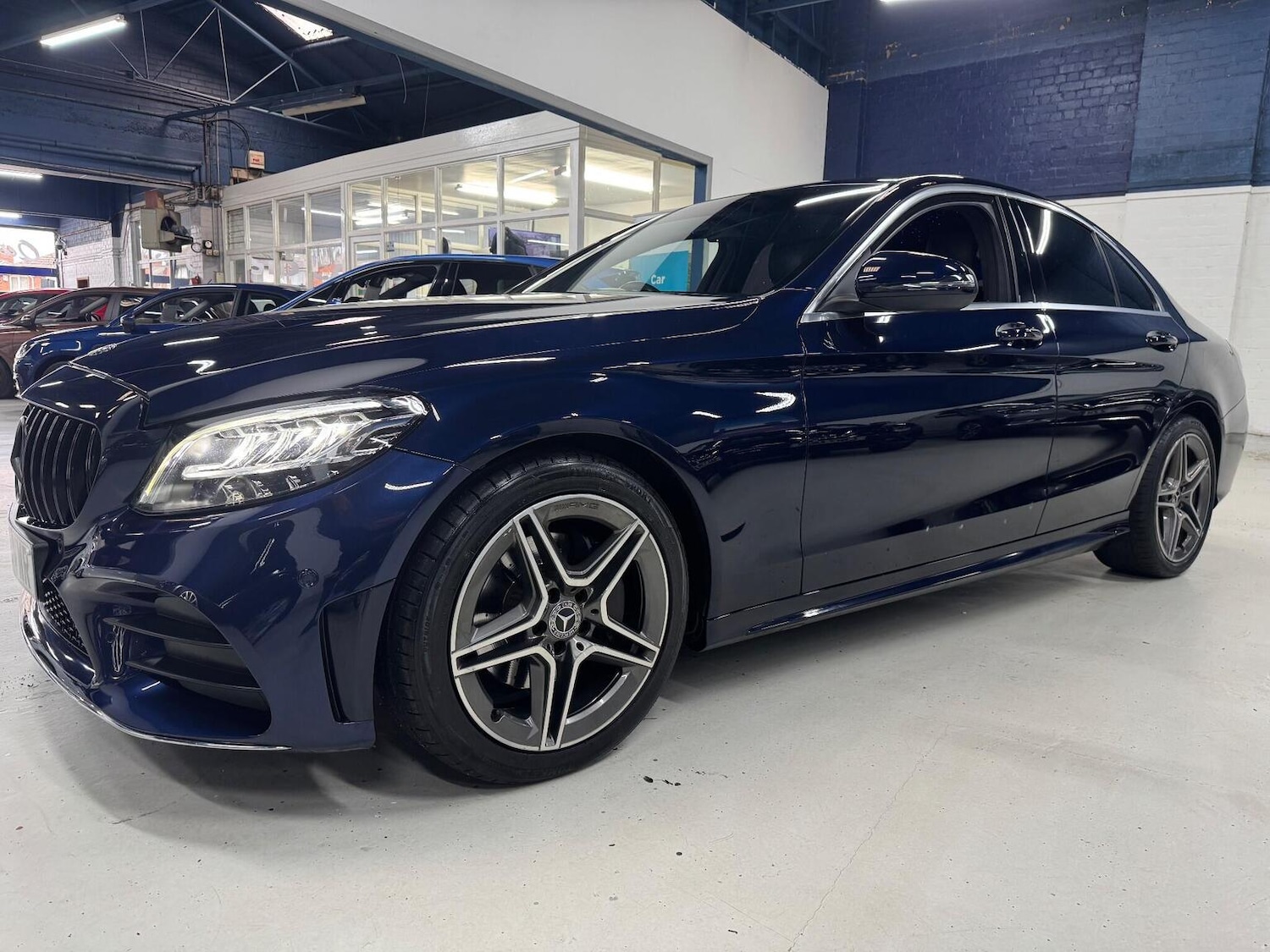 Used Mercedes-Benz C Class 2019 for sale - 76418307: Photo 8