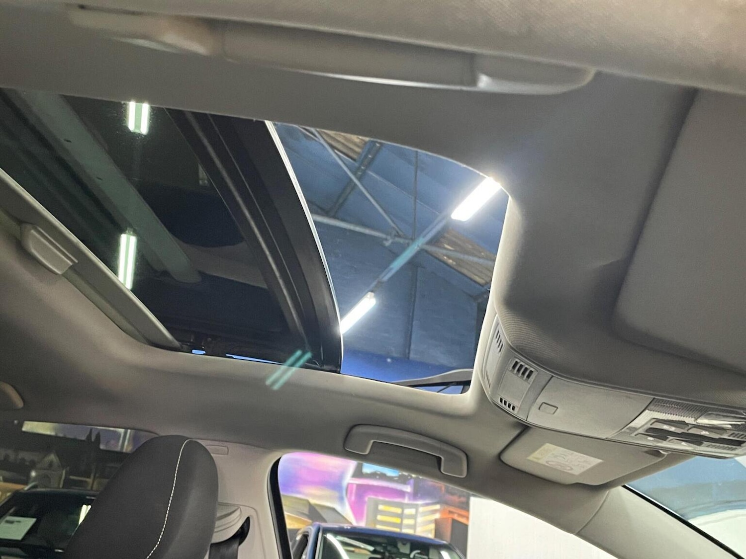 Used Volkswagen Golf 2016 for sale - 78070482: Photo 29