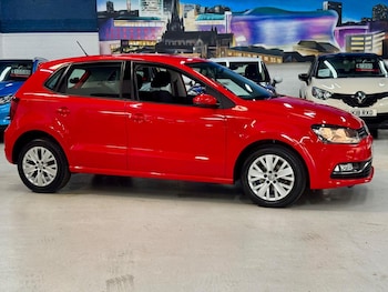 Used Volkswagen Polo 2015 for sale - 78997711: Photo