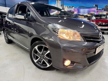 2013 - 1.33 VVT-i Trend 5dr