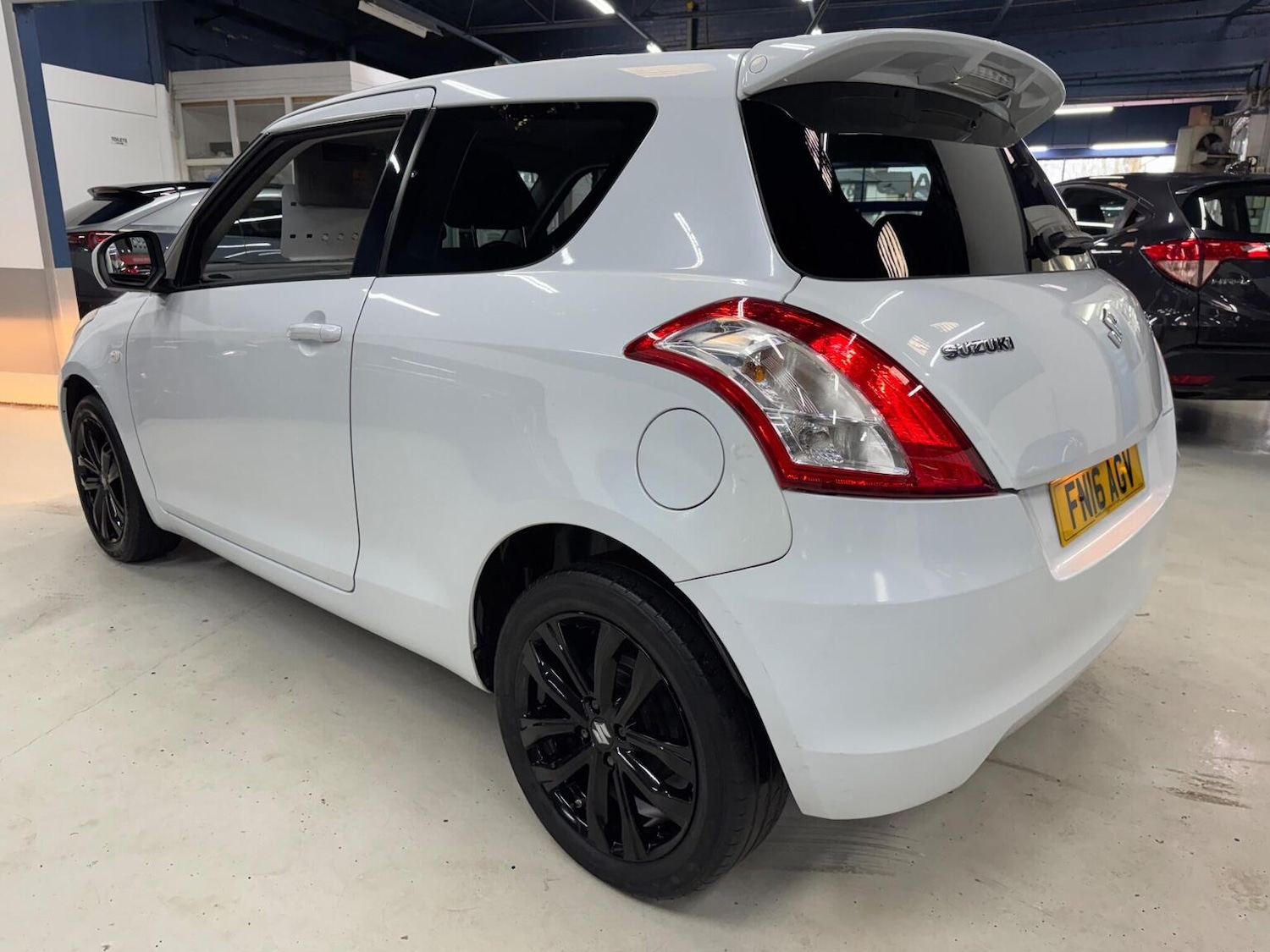 Used Suzuki Swift 2016 for sale - 77465781: Photo 7