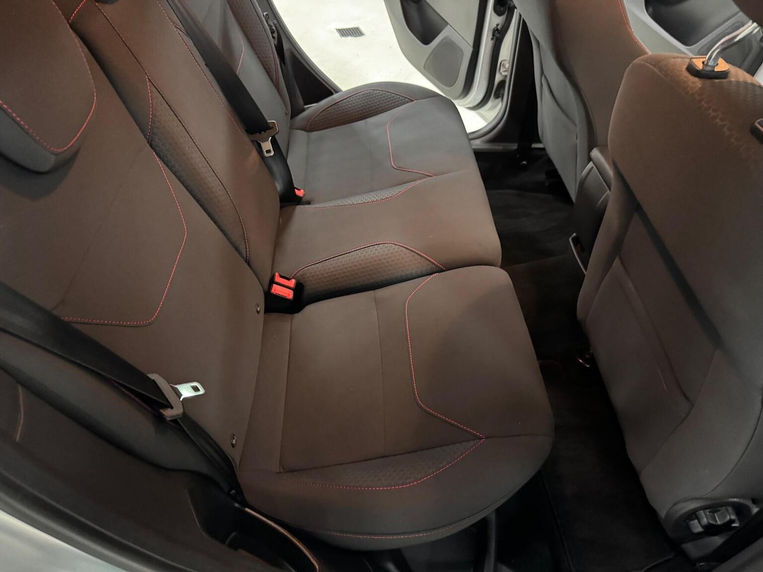 Used Ford Focus 2015 for sale - 77135902: Photo 22