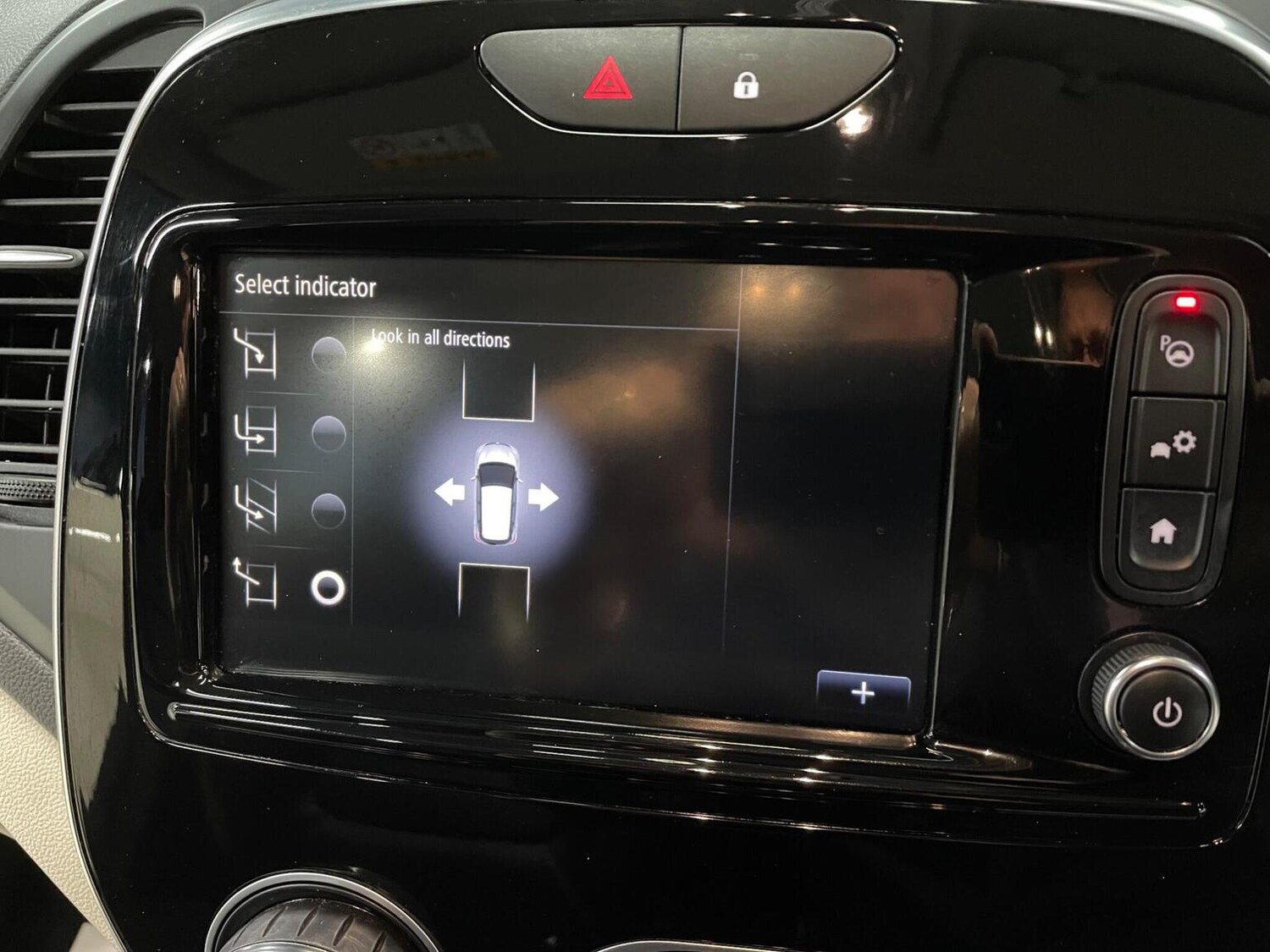 Used Renault Captur 2018 for sale - 77650055: Photo 15