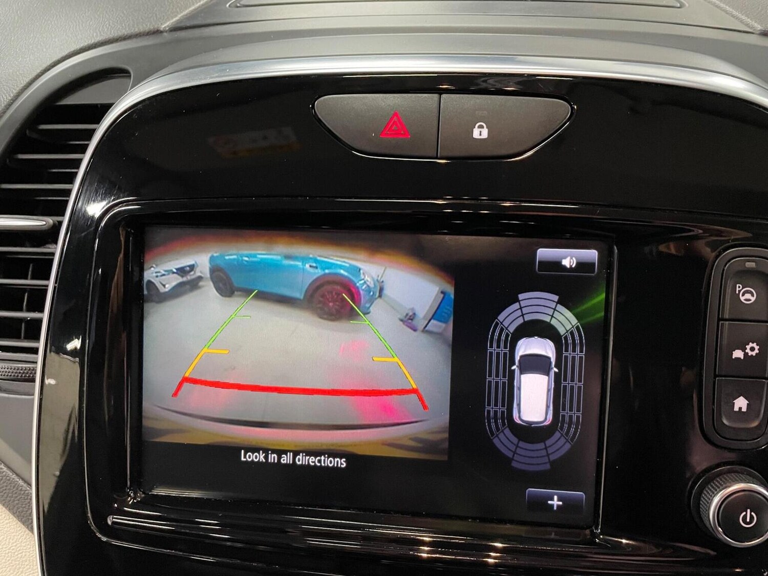 Used Renault Captur 2018 for sale - 77650055: Photo 17