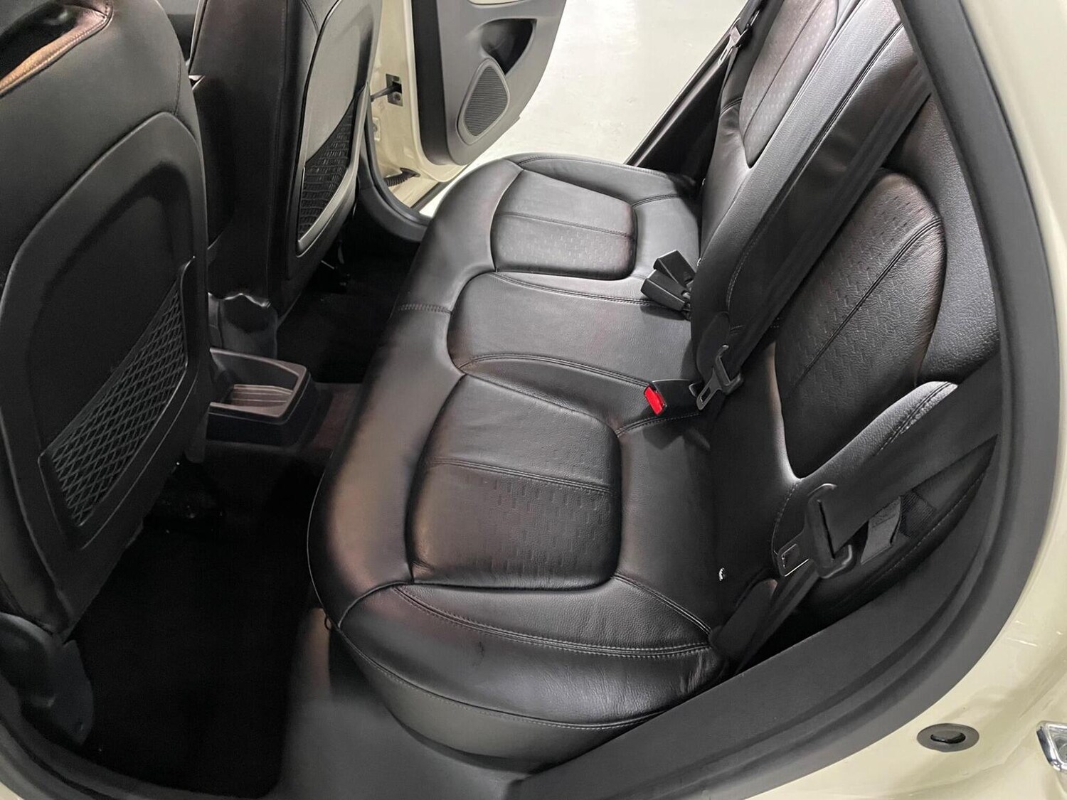 Used Renault Captur 2018 for sale - 77650055: Photo 23