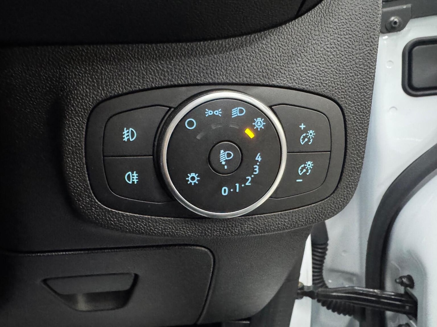 Used Ford Fiesta 2018 for sale - 76382459: Photo 22