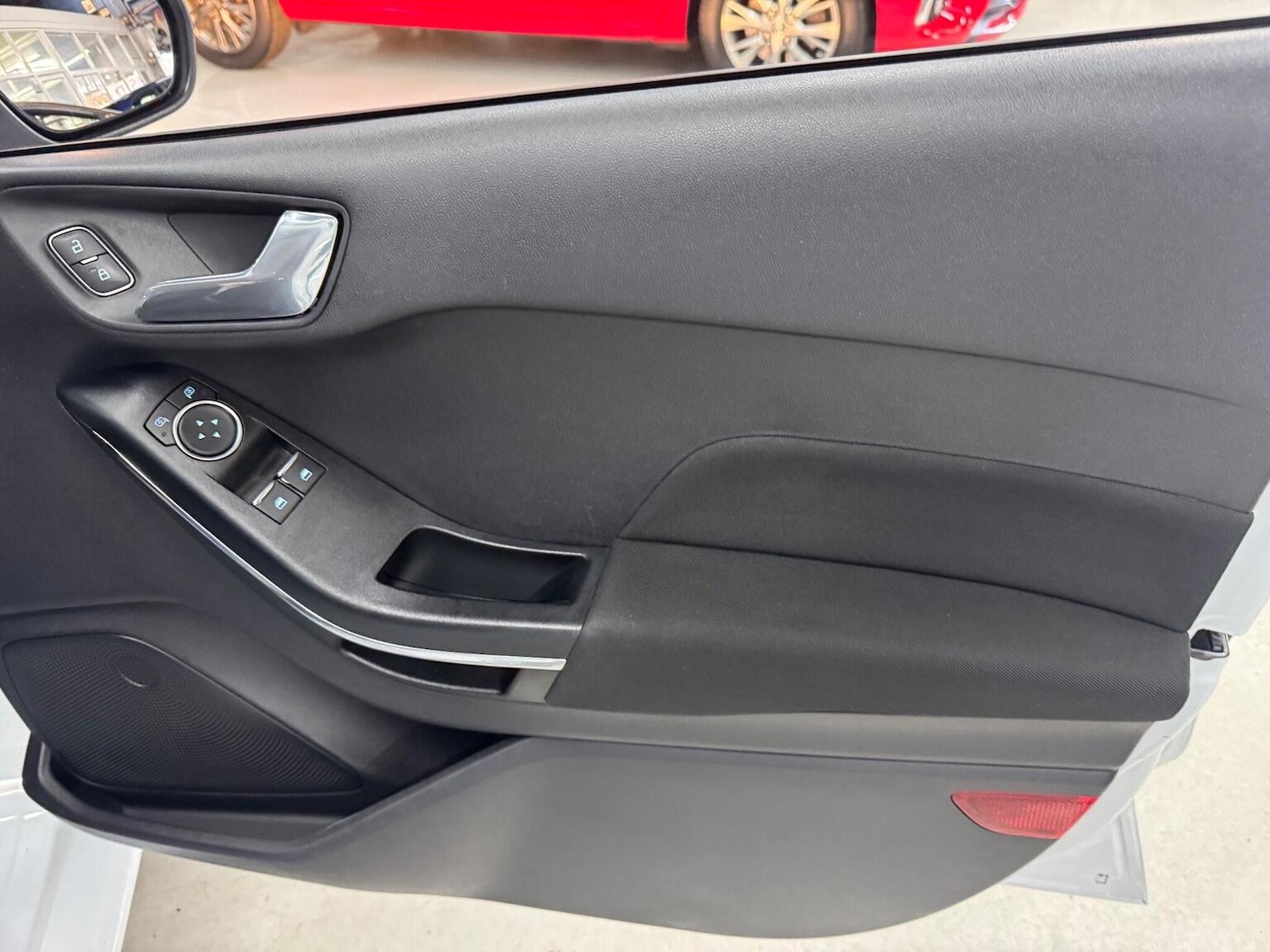 Used Ford Fiesta 2018 for sale - 76382459: Photo 24